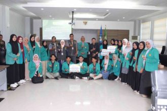 Universitas Syiah Kuala (USK) kembali menegaskan komitmennya dalam mendukung pendidikan anak bangsa melalui program beasiswa yang diorganisir oleh Rumah Amal Masjid Jamik USK.