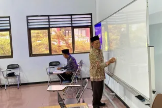 Guru Besar UIN Syekh Wasil Kediri